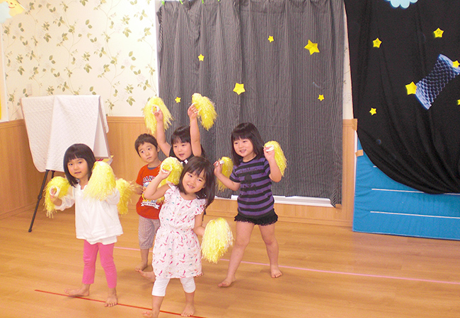 リトミック教室の画像